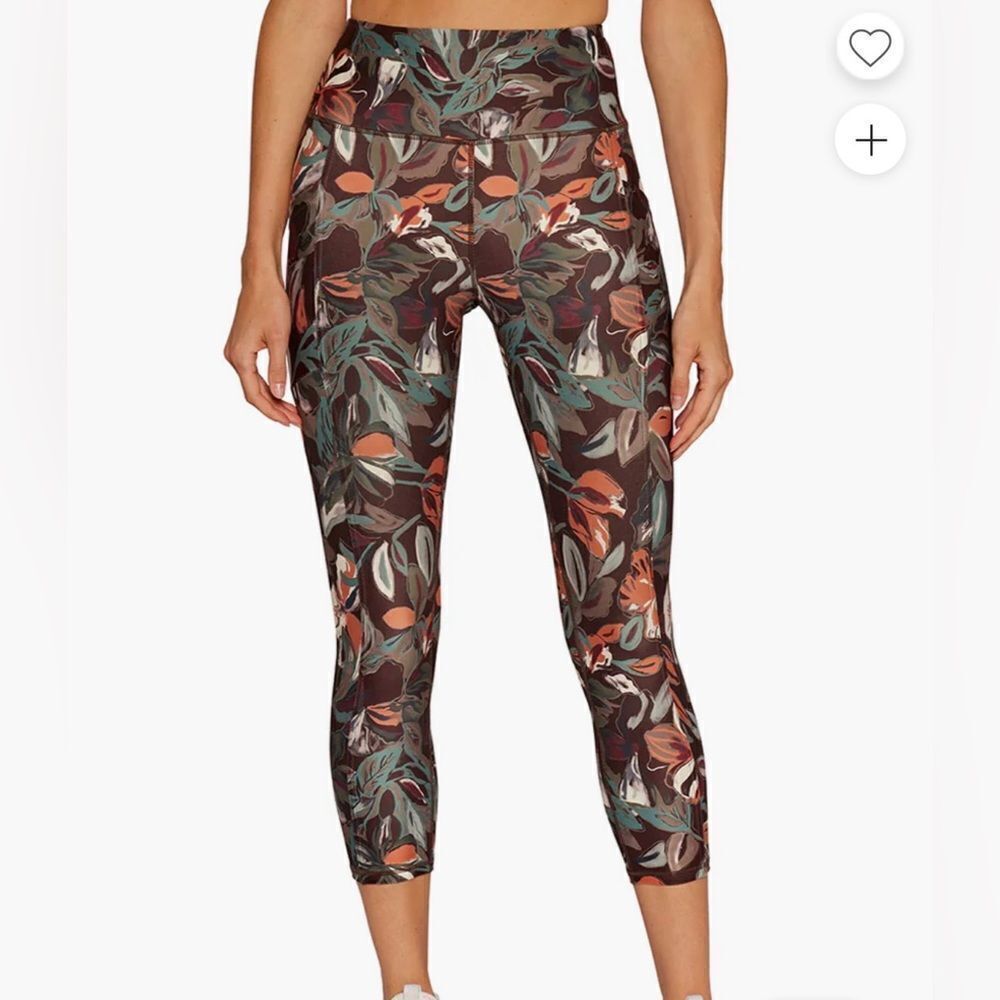 MARIKA Mid-calf Capri Floral Patterned Leggings; Size XS NWT!